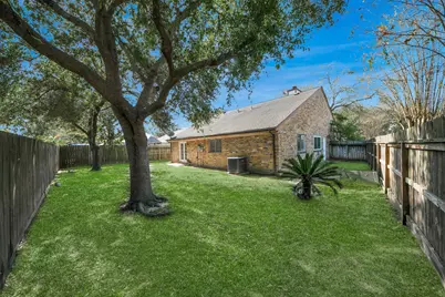 5730 Buttergrove Drive, Houston, TX 77041 - Photo 9