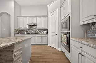 18719 Evanhale Bend Dr, Cypress, TX 77429 - Photo 17