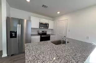 14626 New Vlg Dr, Willis, TX 77378 - Photo 3