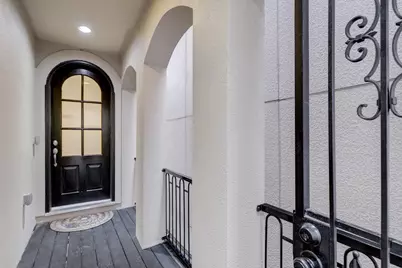 1368 W 25th Street, Houston, TX 77008 - Photo 3