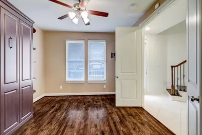 1368 W 25th Street, Houston, TX 77008 - Photo 5
