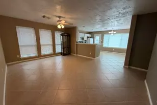 16123 Canaridge Dr, Houston, TX 77053 - Photo 5