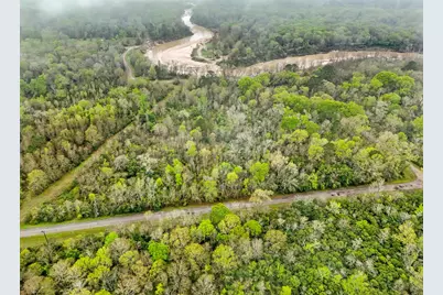 10211 S Essex Drive, Conroe, TX 77302 - Photo 9