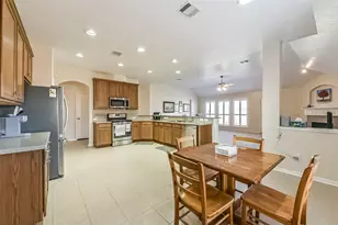 3411 Highland Point Ln, Pearland, TX 77581 - Photo 19