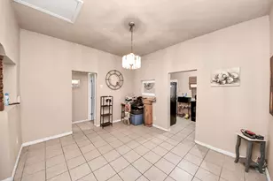919 E 32nd St, Houston, TX 77022 - Photo 23