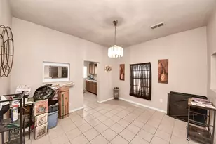 919 E 32nd St, Houston, TX 77022 - Photo 17