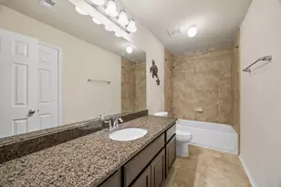 2400 Lakeway Dr, Friendswood, TX 77546 - Photo 33