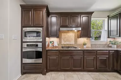 2400 Lakeway Drive, Friendswood, TX 77546 - Photo 17