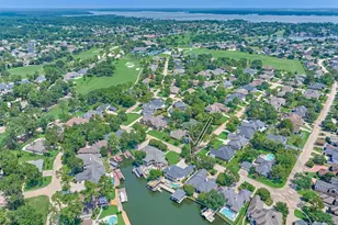 202 Edgemar Rd, Montgomery, TX 77356 - Photo 43