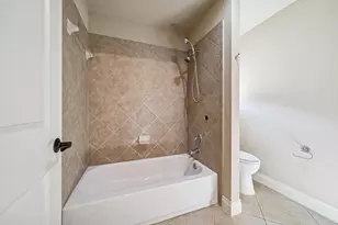 8702 Stowe Creek Ln, Missouri City, TX 77459 - Photo 33