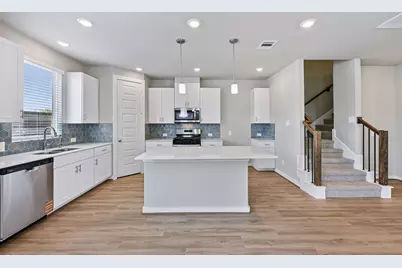 10032 Rustic Charm Street, Houston, TX 77080 - Photo 7