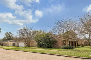 12403 Wedgehill Ln, Houston, TX 77077 - Photo 27