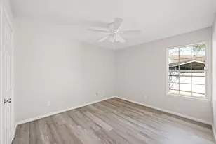 1626 Dove Run, Brookshire, TX 77423 - Photo 9