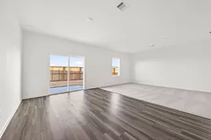 1092 Sunlit Cir, Brookshire, TX 77423 - Photo 7