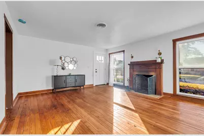 403 Graceland Street, Houston, TX 77009 - Photo 9