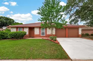 19610 San Gabriel Dr, Houston, TX 77084 - Photo 3
