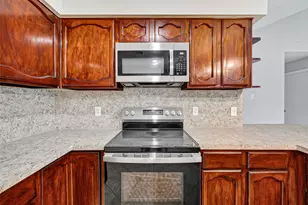 19610 San Gabriel Dr, Houston, TX 77084 - Photo 15