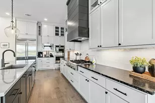 19210 Coleto Creek Bend Dr, Cypress, TX 77433 - Photo 15