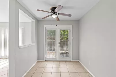 2202 16th Ave N Avenue N #4, Texas City, TX 77590 - Photo 3