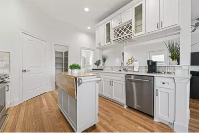 2207 Silverbonnet Street, Houston, TX 77055 - Photo 19