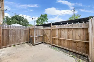 9901 Sharpcrest St, Houston, TX 77036 - Photo 15