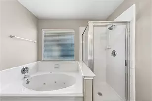 15822 Parmley Creek Ct, Cypress, TX 77429 - Photo 13