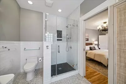 824 W Melwood Street, Houston, TX 77009 - Photo 9