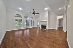 5814 Woodland Creek Dr, Kingwood, TX 77345 - Photo 5
