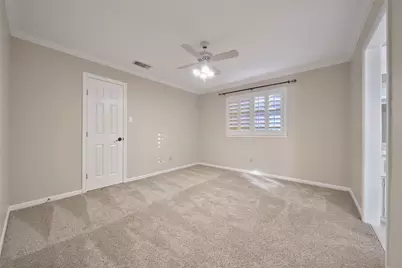 5814 Woodland Creek Drive, Kingwood, TX 77345 - Photo 31