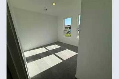 10 Robin Court, Angleton, TX 77515 - Photo 11