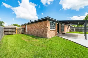 5422 Thistle Dr, Dickinson, TX 77539 - Photo 21