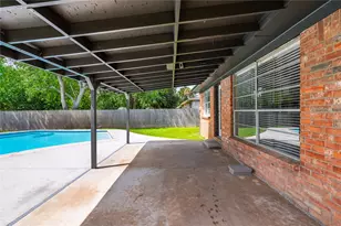 5422 Thistle Dr, Dickinson, TX 77539 - Photo 43