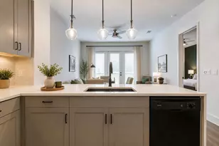 1508 Blodgett St, Houston, TX 77004 - Photo 7