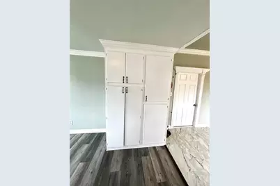 401 N 11th Street N, West Columbia, TX 77486 - Photo 7