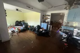 239 Robertson St, Lolita, TX 77971 - Photo 3