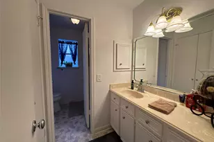 2023 Woodland Springs St, Houston, TX 77077 - Photo 11