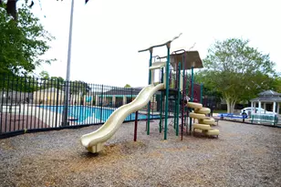2023 Woodland Springs St, Houston, TX 77077 - Photo 27
