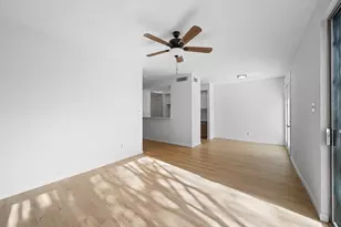 2139 Lake Village Dr, Houston, TX 77339 - Photo 5