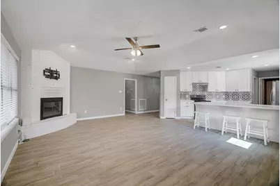 10006 Barmont Drive, La Porte, TX 77571 - Photo 19