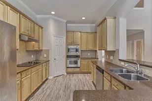 7 Raindance Ct, The Woodlands, TX 77385 - Photo 23