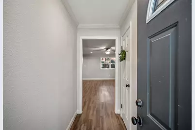 2411 Orange Street, Waller, TX 77484 - Photo 5