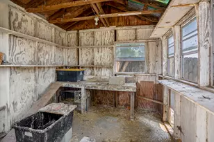 2411 Orange St, Waller, TX 77484 - Photo 35