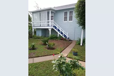 2924 Avenue P 1/2 #2, Galveston, TX 77550 - Photo 1
