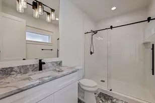 1520 Nicholson St, Houston, TX 77008 - Photo 29