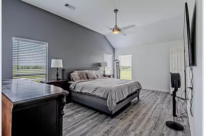 7034 Maid Stone Drive, Pasadena, TX 77505 - Photo 9