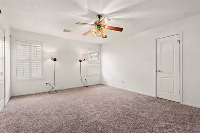 2415 Parkwood Lane, Sugar Land, TX 77479 - Photo 23