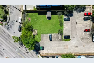 4501 N Main Street, Houston, TX 77009 - Photo 3