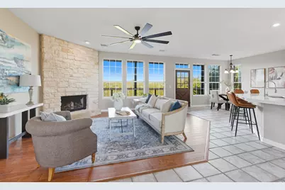 509 Stonegate Lane, Dripping Springs, TX 78620 - Photo 5