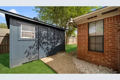 10111 Stonemont Road, La Porte, TX 77571 - Photo 19