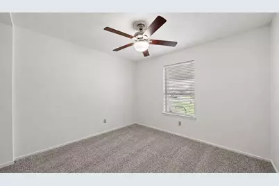10111 Stonemont Road, La Porte, TX 77571 - Photo 15